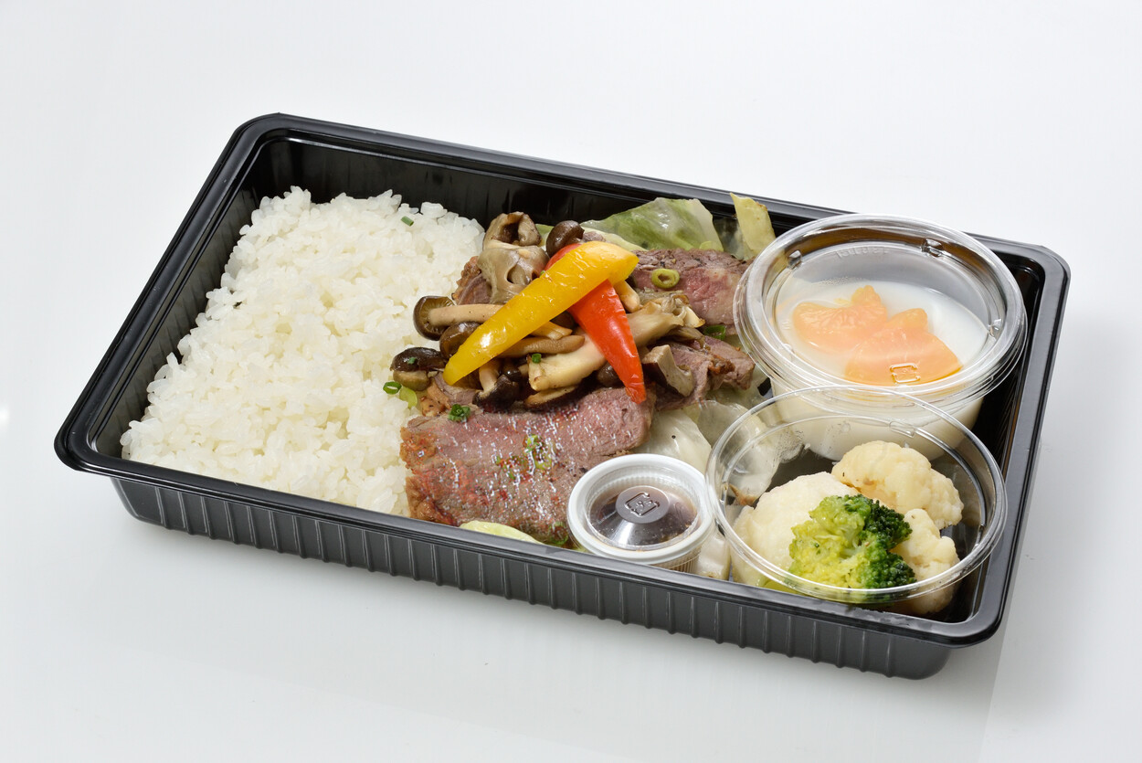 牛ステーキ弁当.jpg
